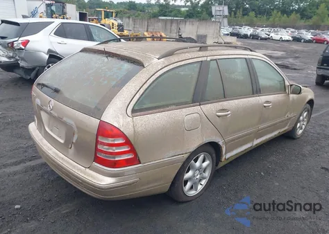 2002 Mercedes-Benz C 320 z USA, uszkodzony, nr VIN WDBRH64J32F166789